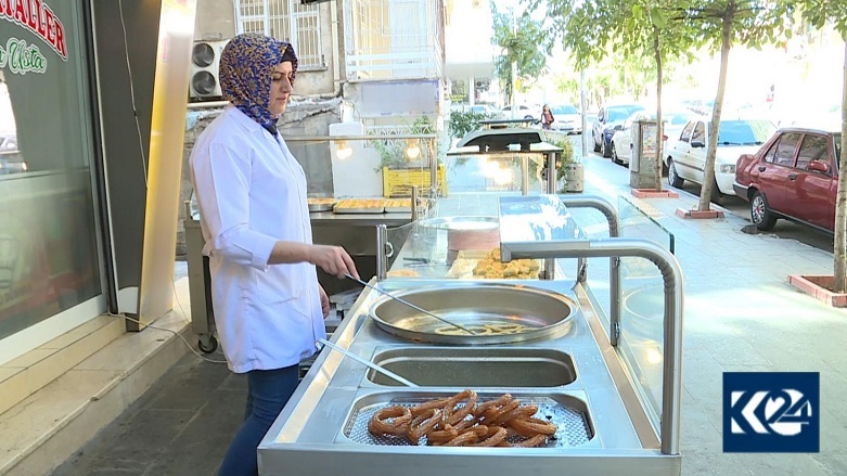 K24 ÖZEL – Diyarbakır’ın ilk kadın tatlı ustası 